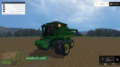 Комбайн JOHN DEERE c жаткой